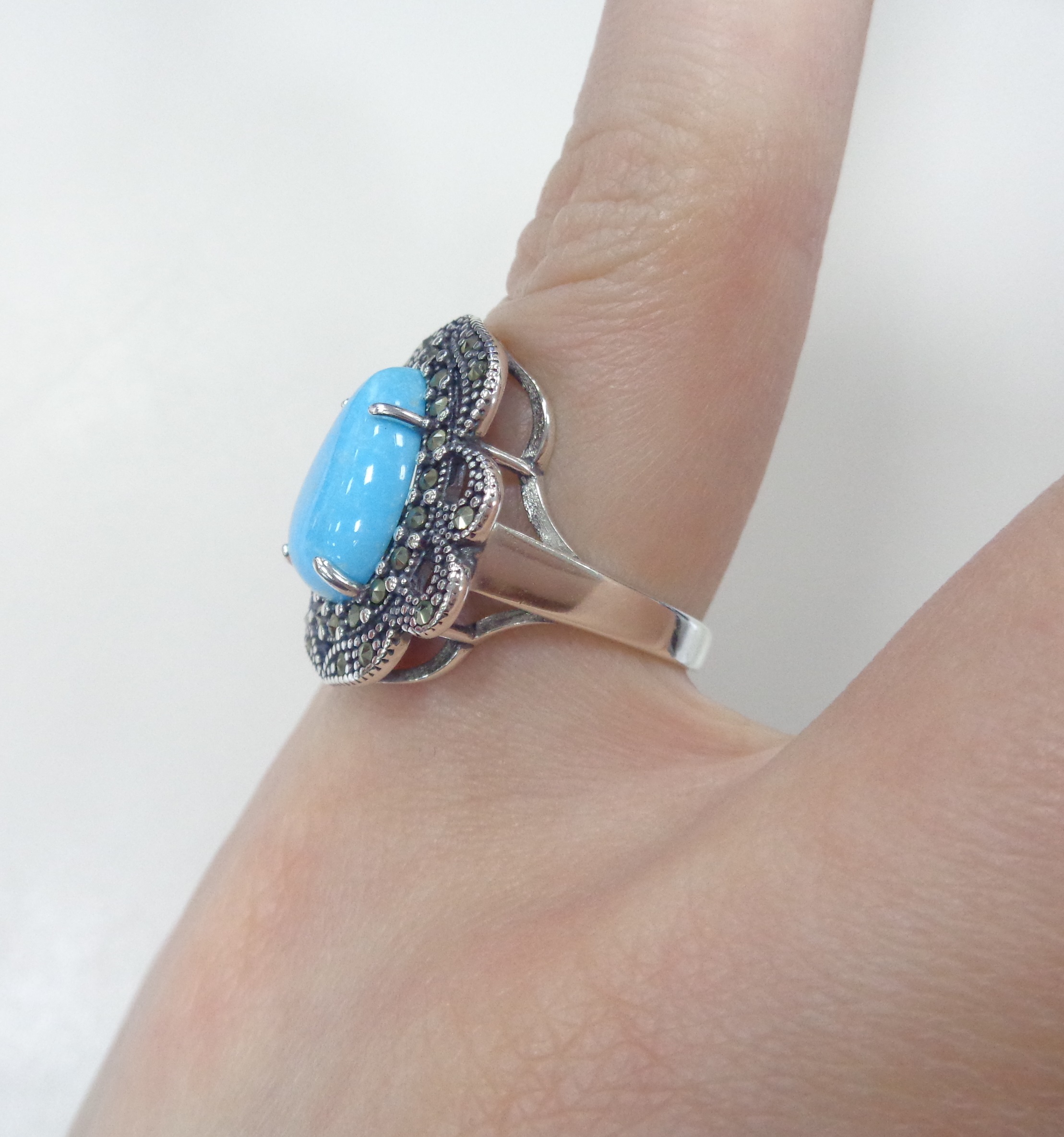 Серебряное кольцо с бирюзой